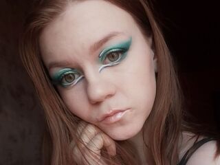 camwhore masturbating with vibrator FloreneBouma