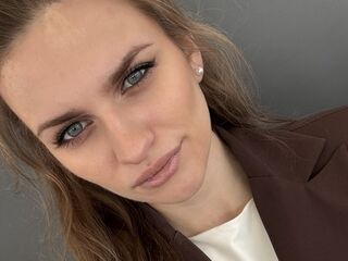 fingering girl chatroom GabrielleNoneman