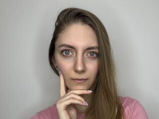 free live sexcam GenevaAndrode