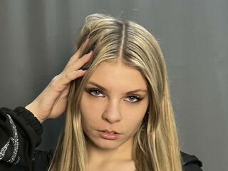 naked webcamgirl GlendaLabeau