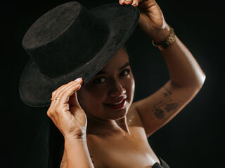 free live sexcam HeidyRouss