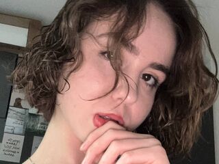 camgirl masturbating with vibrator HilaryGanfield