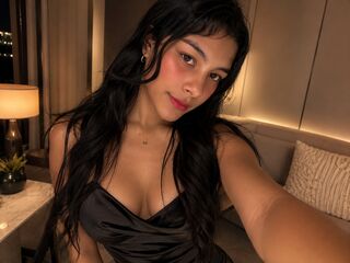 campicture IrinaLewis