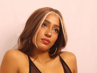 shaved pussy webcam JadeKeim