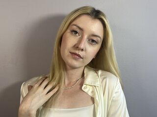 cambitch JeanneHolmes