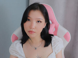 camgirl fingering shaved pussy JessiccaPinkman