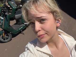 camgirl video chat room KeilaTouchton