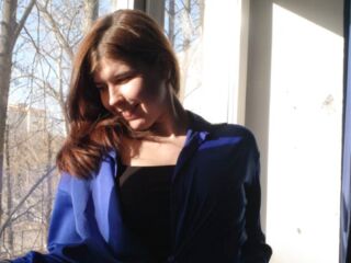 naked cam girl masturbating with vibrator KourtneyEsshaki