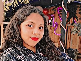 free video chat room KyraFade