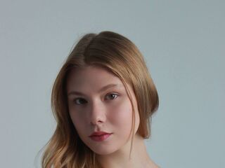 beautiful girl webcam LavonAllara