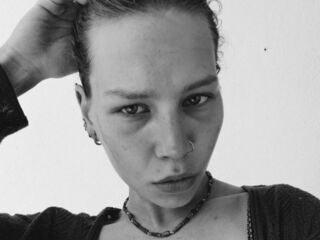 nude webcam girl pic LeeanneYepes