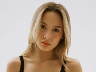 camslut video LeticiaTso