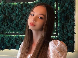 beautiful webcamgirl LibbieFaragher