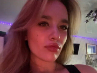 naughty camwhore LieselotteJetter