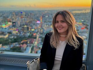 chat room live sex LilyBel