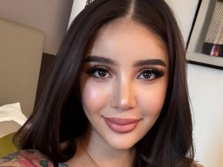 free live chat LucciaSantos