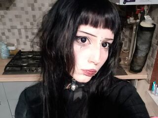 camwhore masturbating with dildo LuisaBarboza