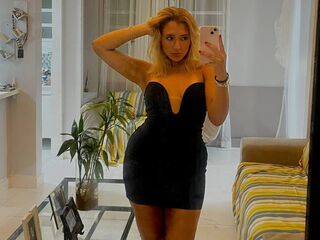 hot cam girl fingering LunaVeller