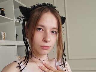 naked cam chat LynetteHeart