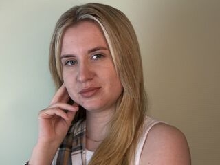camsex show MargueriteKraham