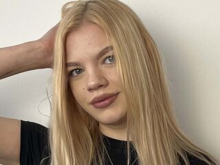 chat room live show MariaTownsen