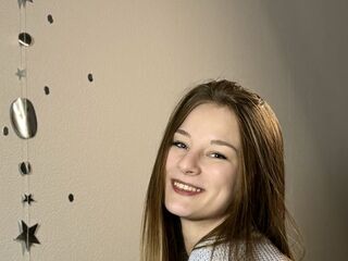 erotic cam MarlaMeachem