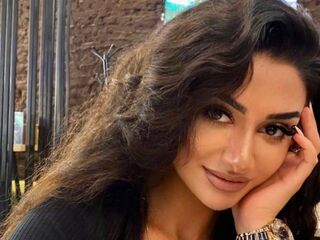 strip tease show MayaDastrup