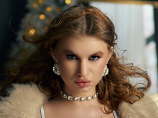 nude webcamgirl pic MelanieJhonson