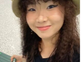 naughty cam girl masturbating MeridaNina