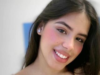 webcamgirl MiaFoxyx