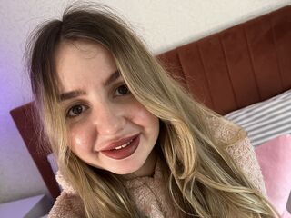 naked webcamgirl MilaLa