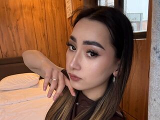 camwhore masturbating with vibrator MistyFausnaugh