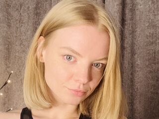 naughty cam girl masturbating MoiraBaumgartel