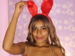 naked webcamgirl NaomiMiller