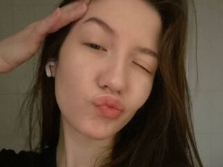 adult webcam chat room NoemiMeservy