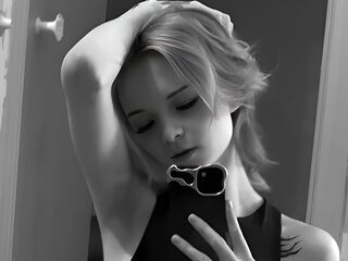 adult chat room PaulinaCundiff