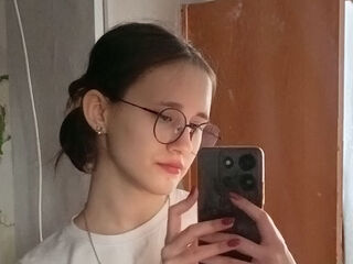 chat room webcam photo PeggyScanneu