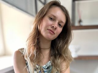 cam girl masturbating PetulaEasley