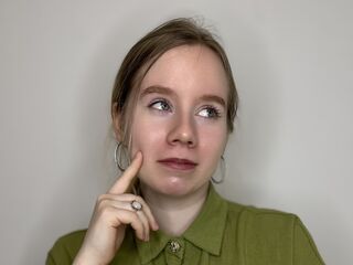 free webcam chatroom PiaBlumstein