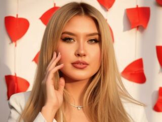 camgirl picture RaisaMihaila