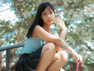 cam girl showing tits RheaRose