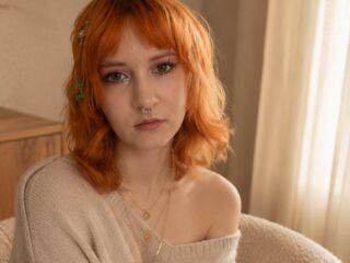 cam babe RobertaLah