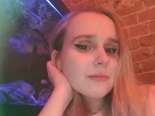 beautiful webcamgirl RobertoSmarr