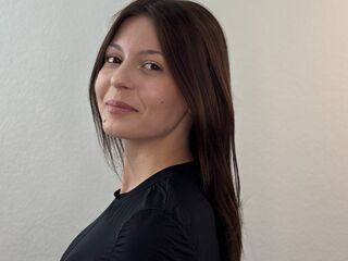 girl fingering shaved pussy RobinCarcieri