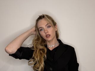 teaser cam RubyMoore