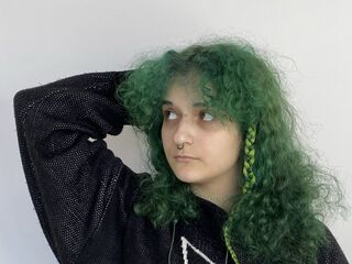 naked cam chatroom SamellaMagowan