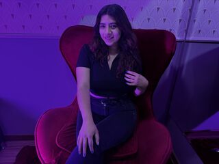 bedroom live cam SamyKitana
