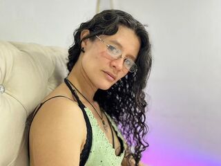 sexcam show SereneKenner