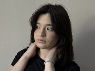 camslut topless ShanaeWittkop