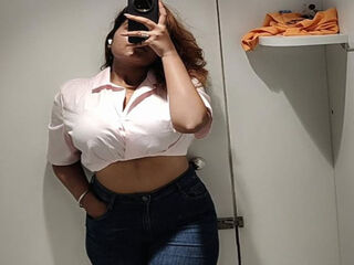 nude web cam SnehaVerma